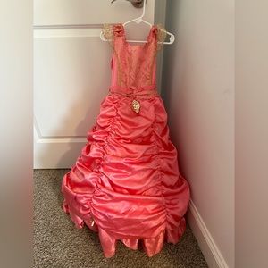 Girls size 5/6 Princess Costume with shoes and wand! Perfect for Halloween!